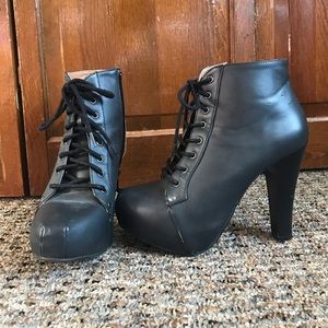 Black Heel Boots